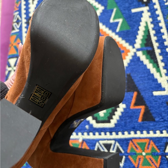 Platform Tan Suede Platform Ankle Boots - Picture 2 of 3